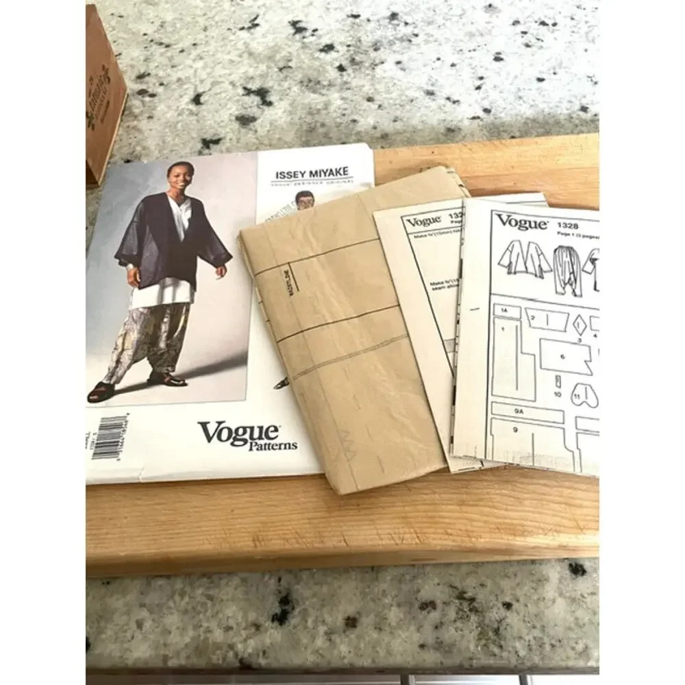 Vintage Vogue 1328 Issey Miyake Designer Pattern Sz S-M Complete Verified Uncut